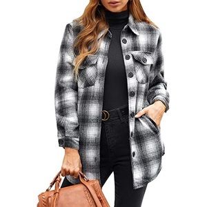 Black and White Plaid Flannel Coat Shacket (brand new / never worn)